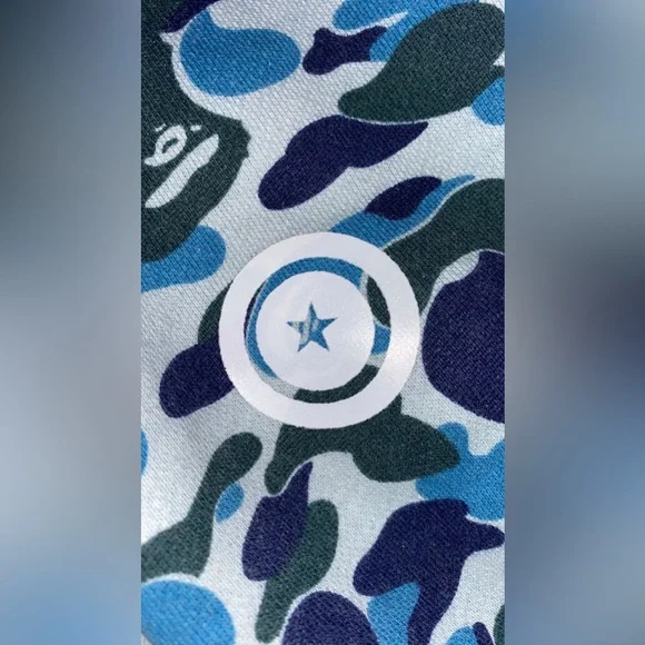 Bape - Picture 3 of 7